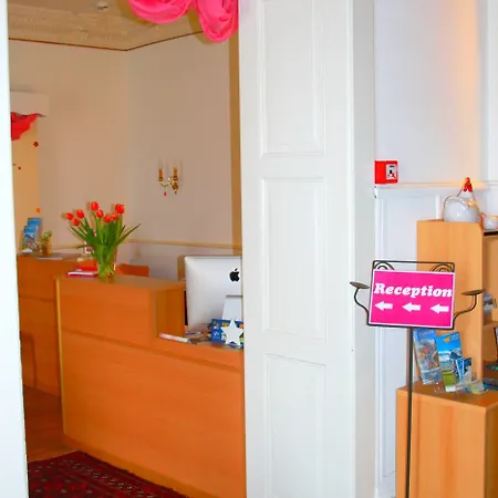 Hotel Alpina Unterseen