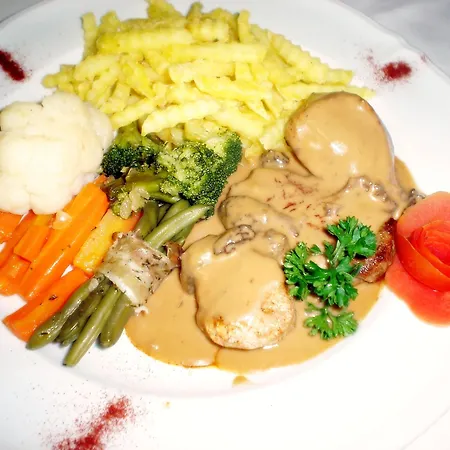 Alpina Отель 2*